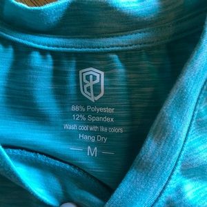 Born Primitive Tops - VEUC Born Primitive women’s medium green tank! Born Primitive Tops - VEUC Born Primitive women’s medium green tank!